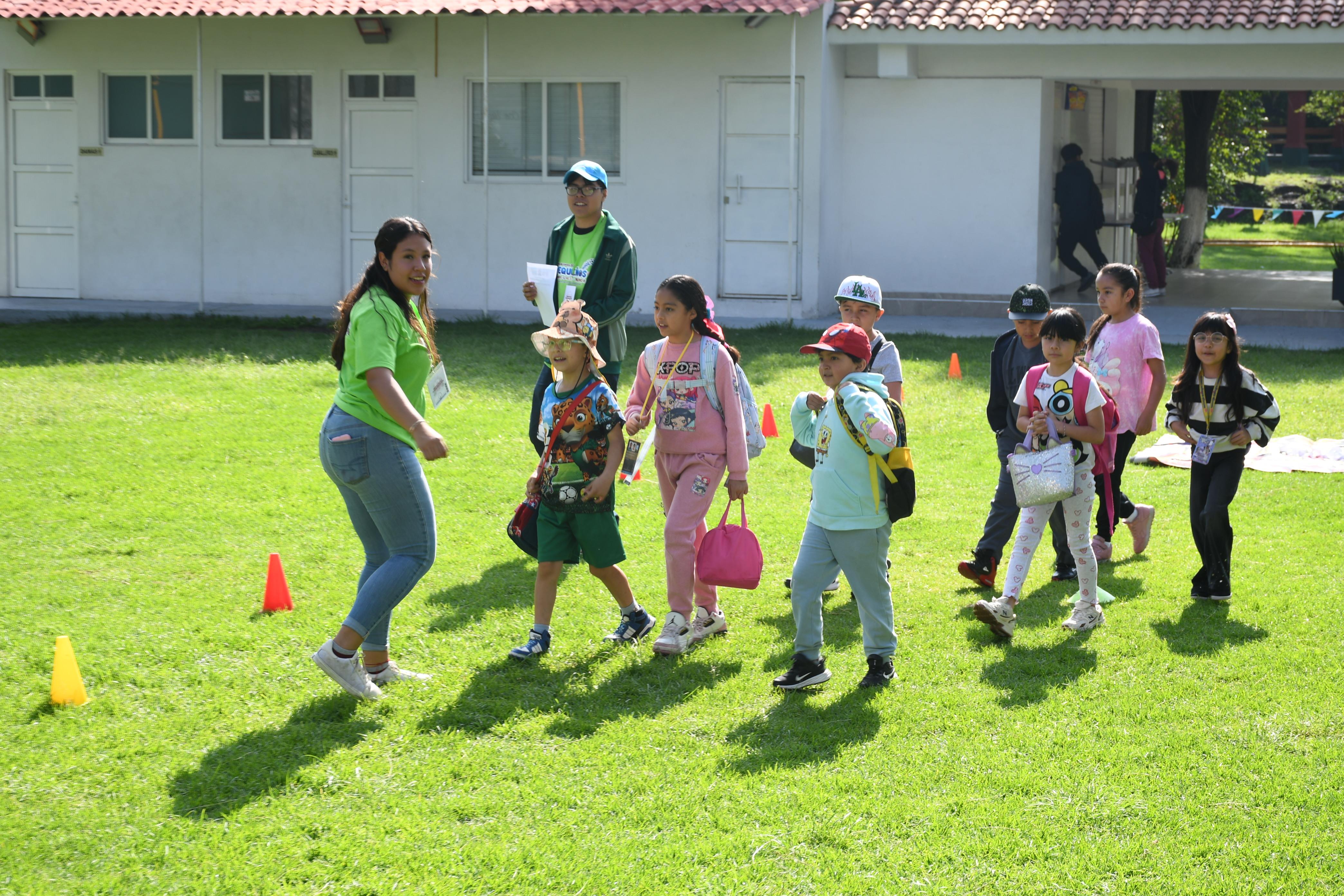  Arribo de niños del Curso de Verano 2026”Pequeños campeones del mundo”, CSCD del SNTISSSTE